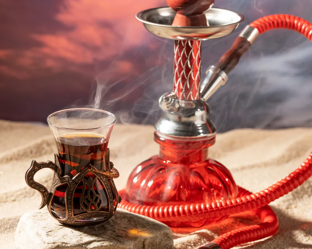 does water go inside hookah